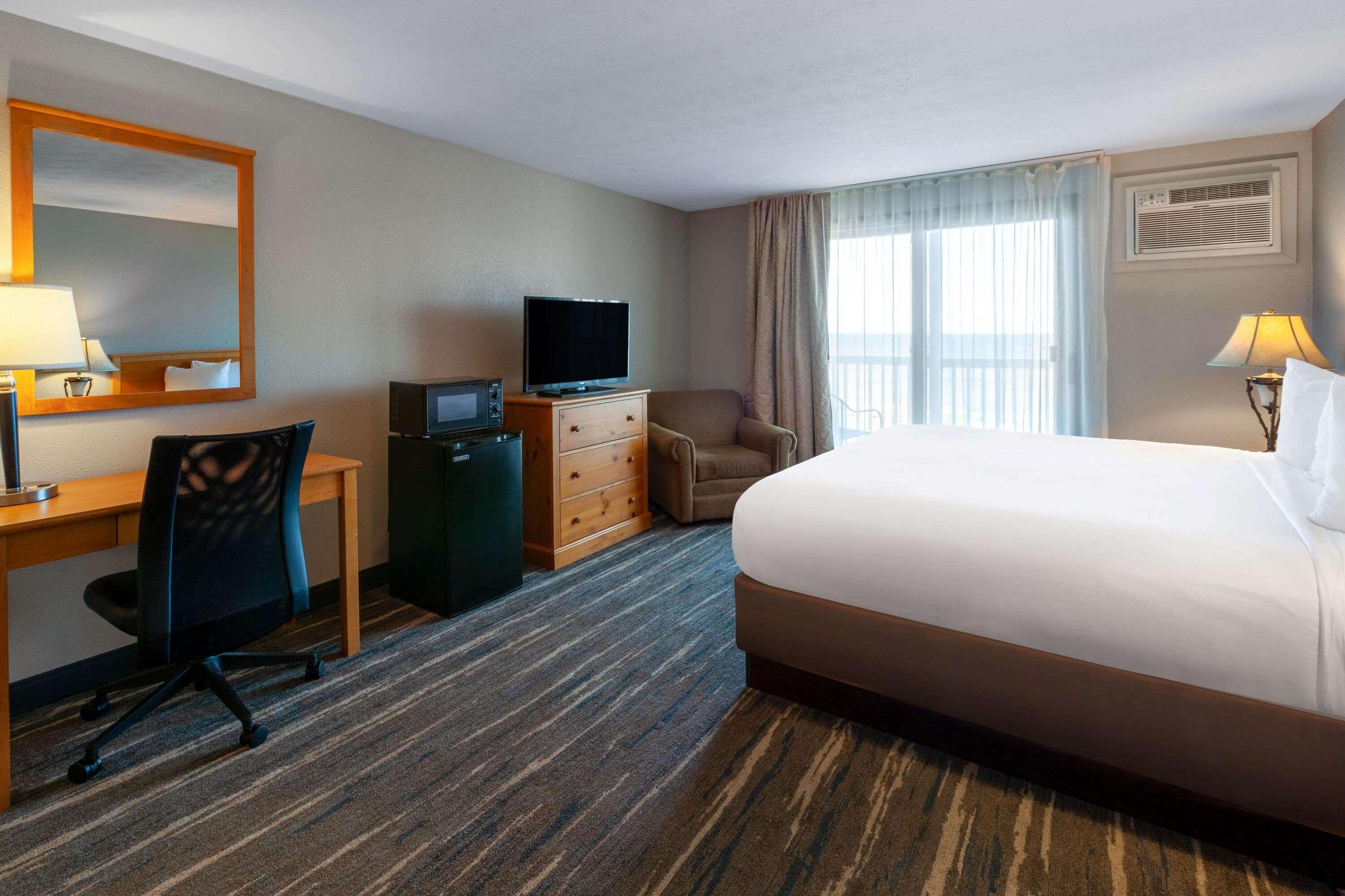 Baymont By Wyndham St. Ignace Lakefront Exteriér fotografie
