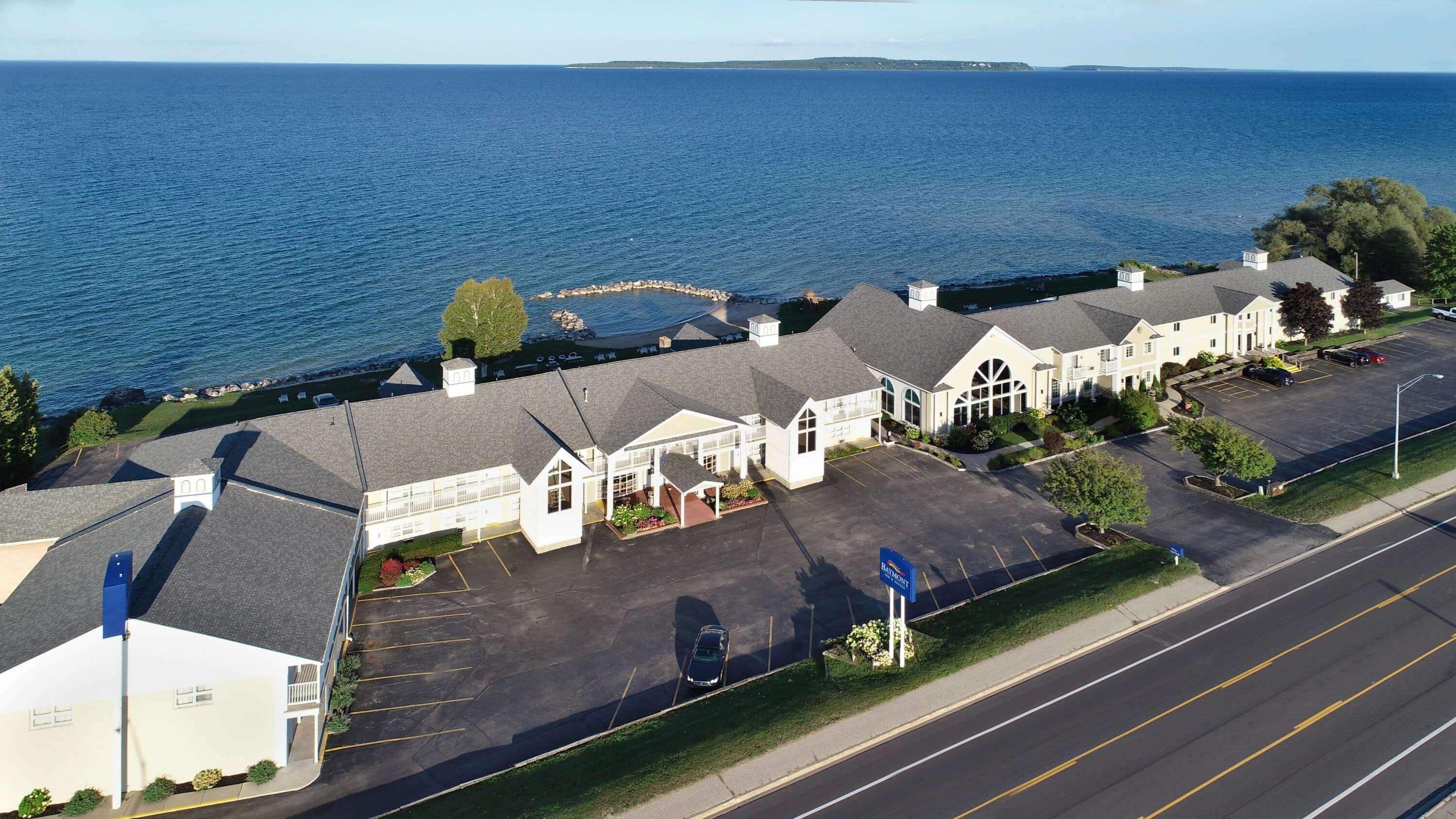 Baymont By Wyndham St. Ignace Lakefront Exteriér fotografie